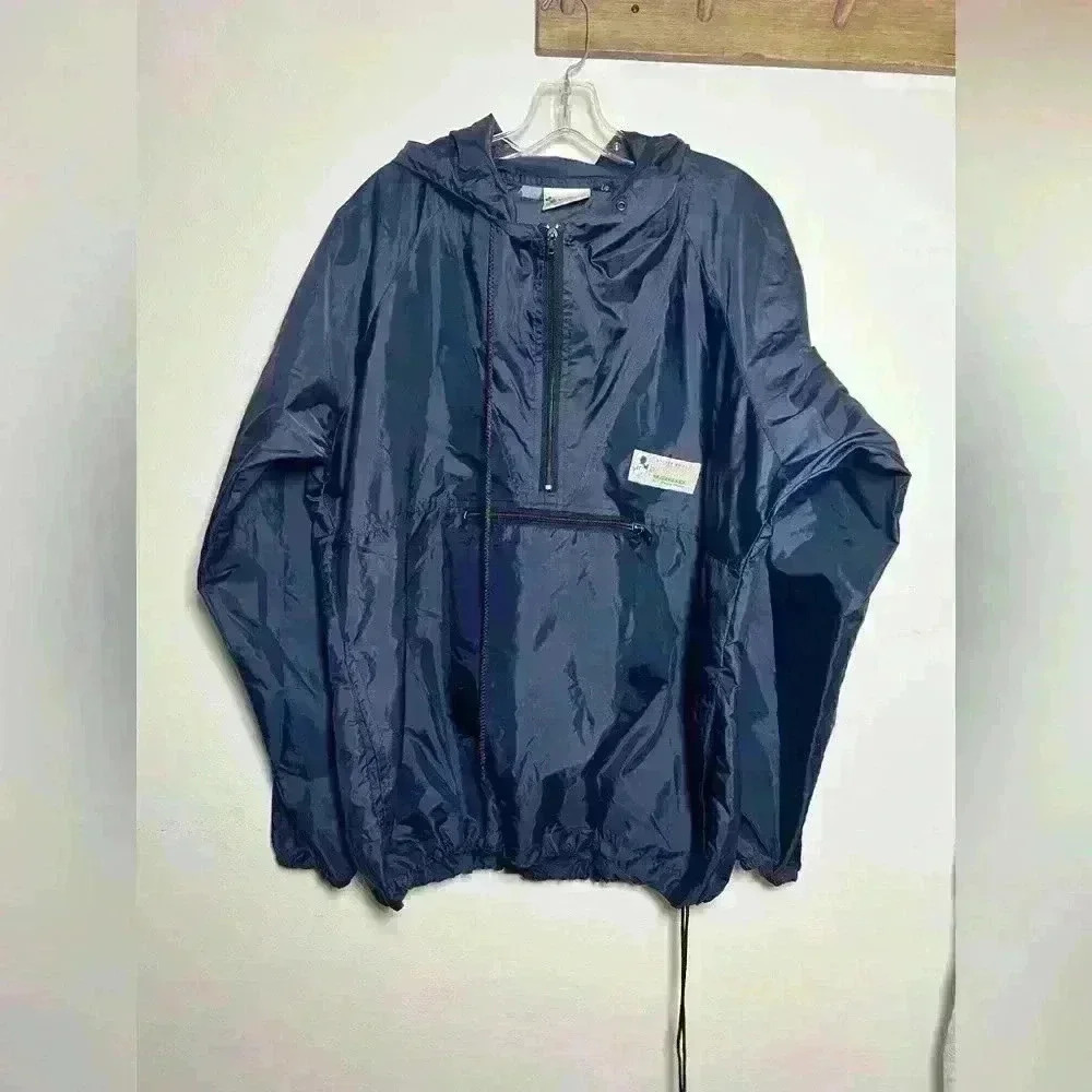 Disney Mickey Mouse authentic trademark Walt Disney World Nylon pullover